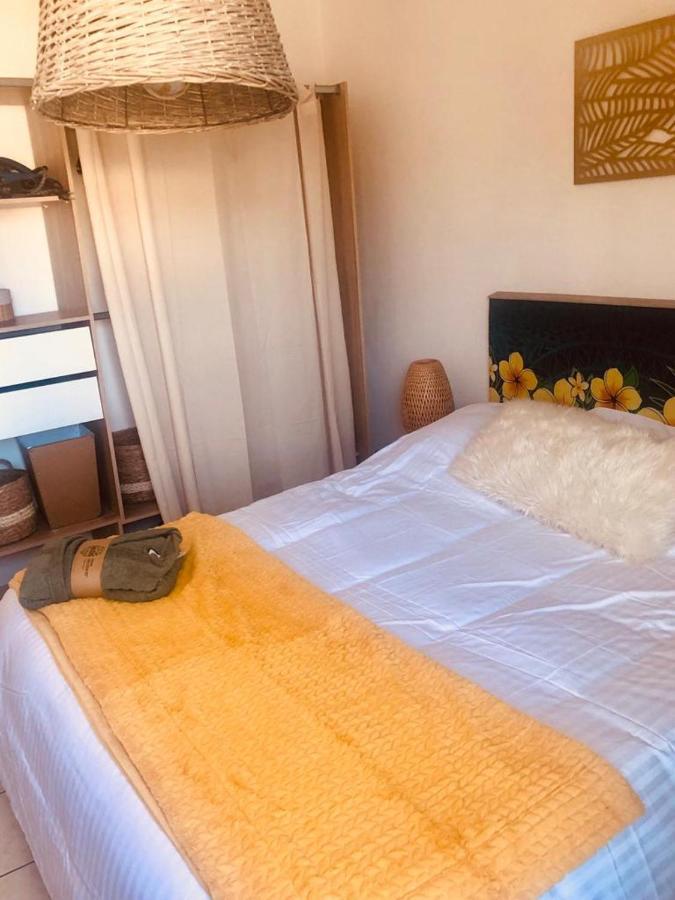 Le Camelia Apartamento Tallard Exterior foto