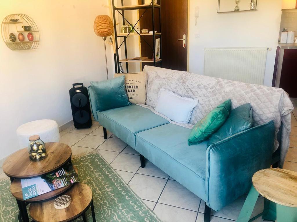 Le Camelia Apartamento Tallard Exterior foto